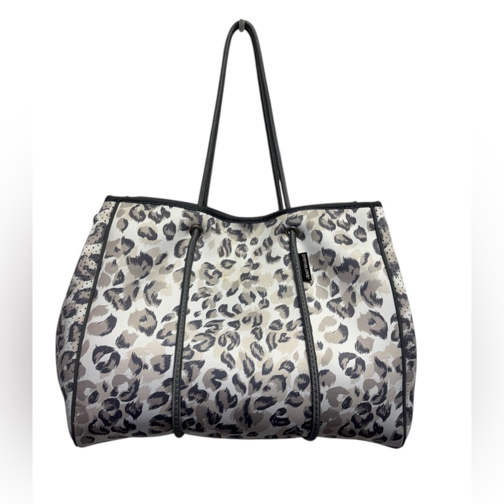 PreneLove Classic Yorkville Leopard Print Large Tote Bag